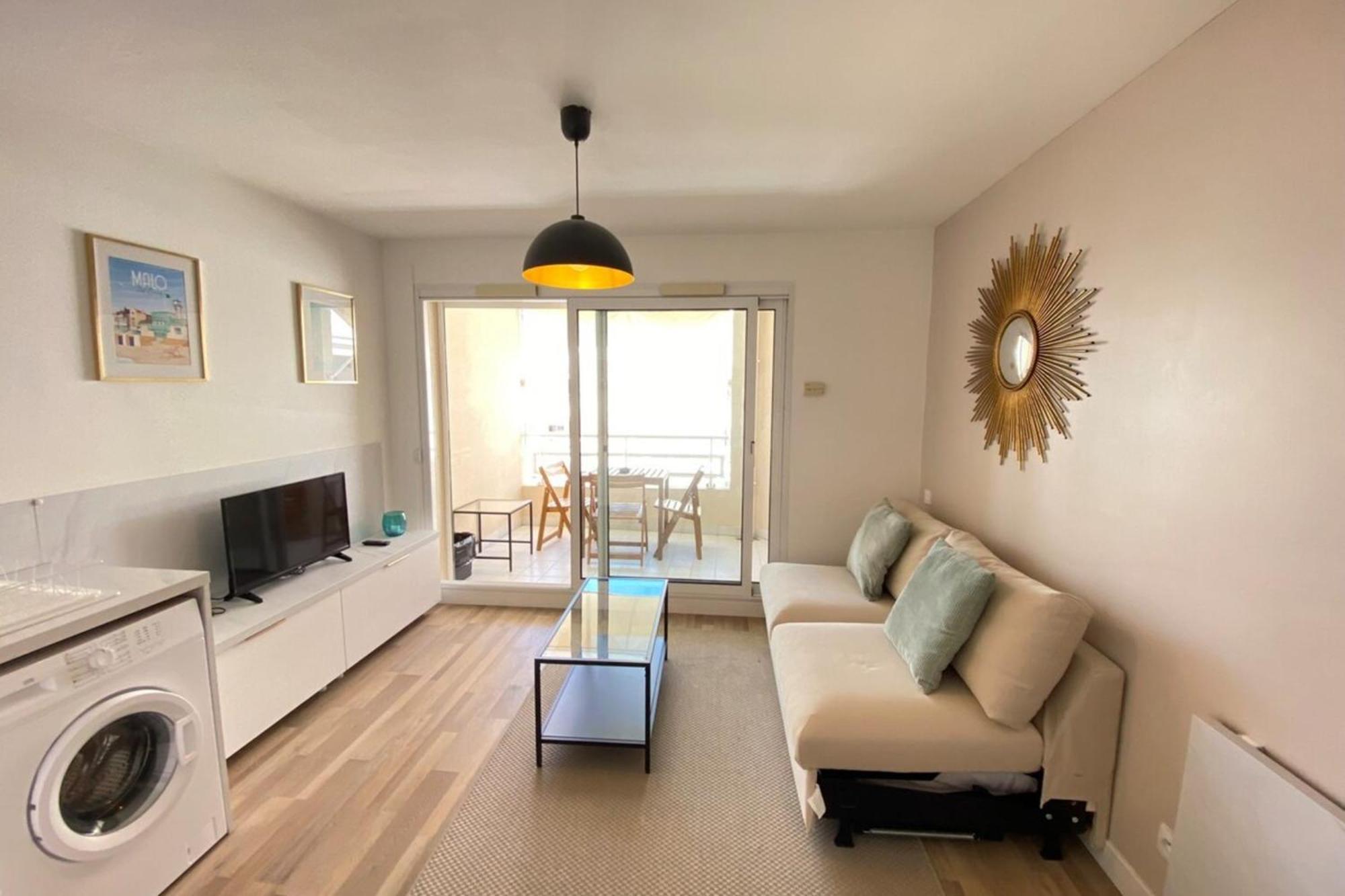 06Ai - Beautiful Renovated Studio - Sea And Pool View Vallauris Exterior photo